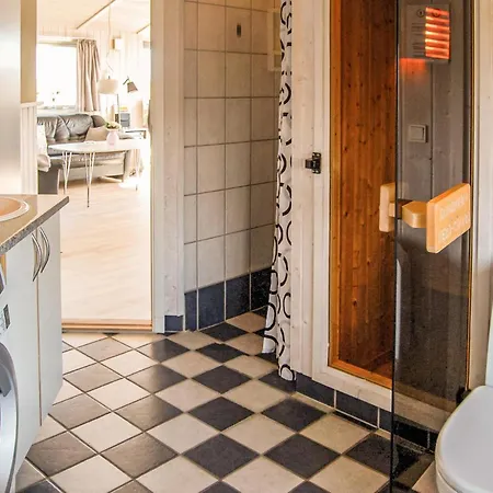 Stunning Home In Rudkobing With Sauna *